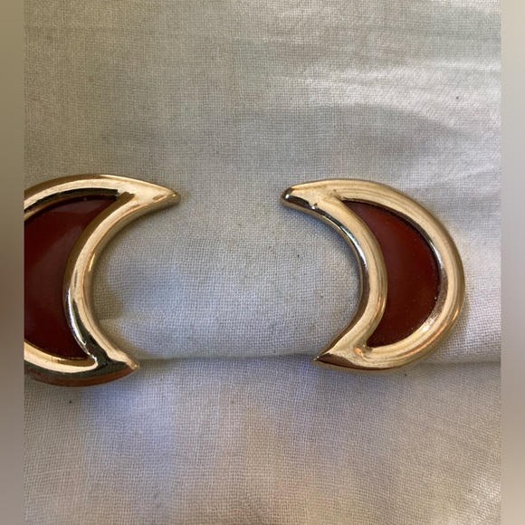 Bergere’ Vintage Half Moon Red Clip‎ on Earrings - Picture 6 of 8